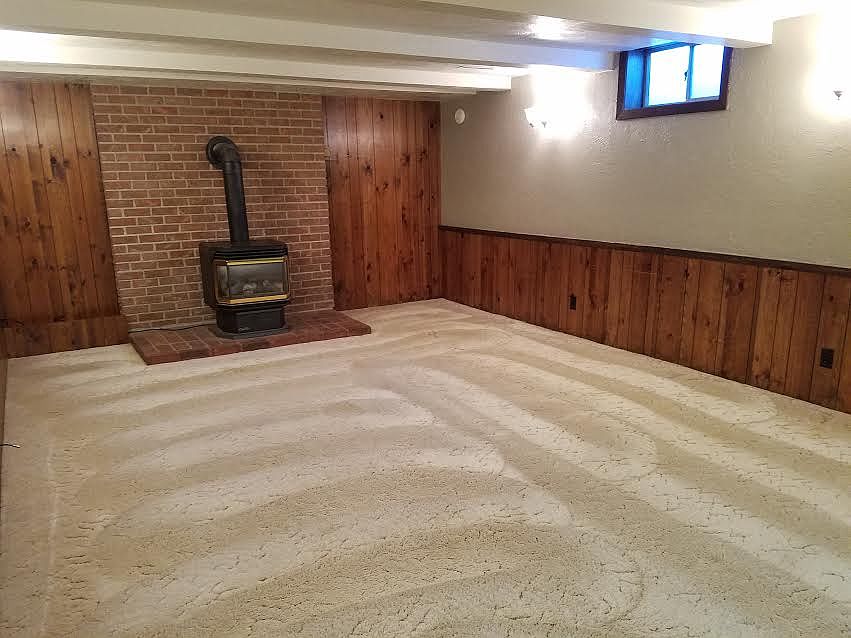 1st image of 345 Cypress Ave