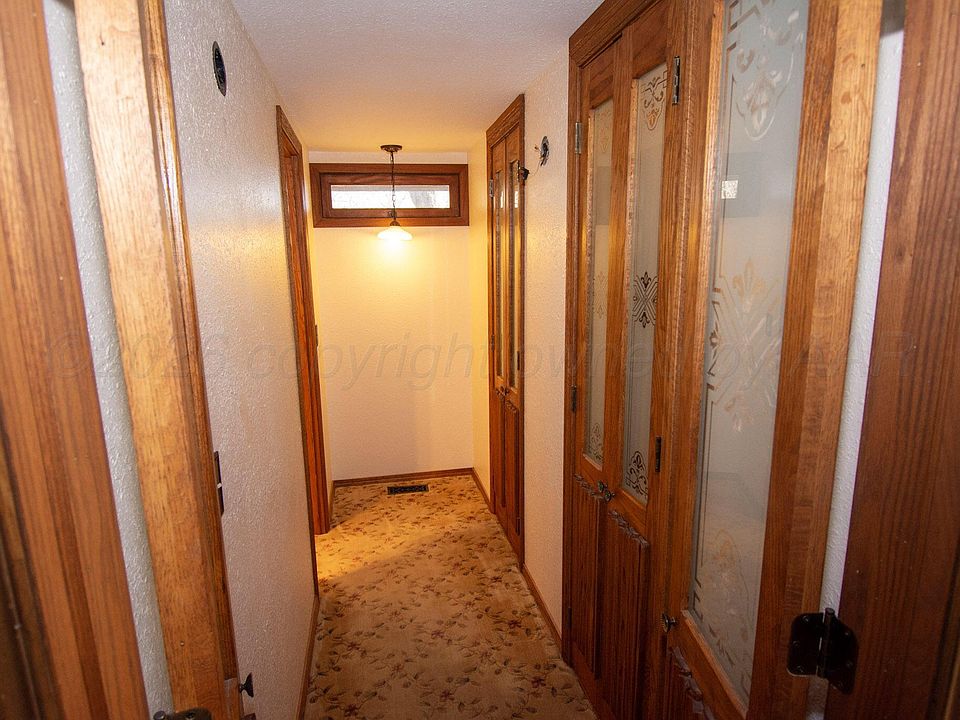 1st image of 4 Windsor Rd