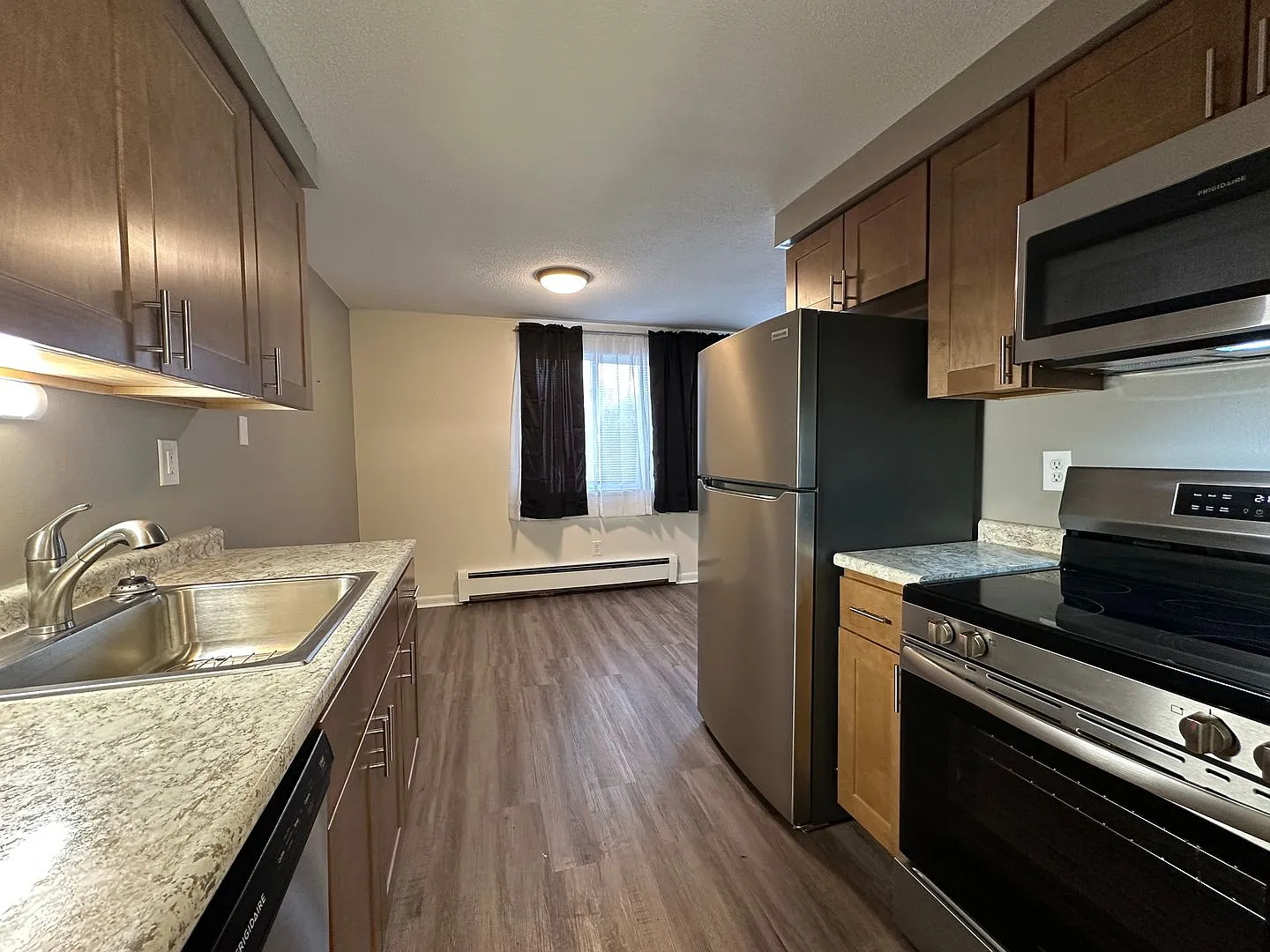 Avalon Apartments — Photo 3