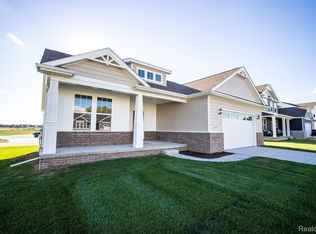 2212 Gambrel Ln, Howell, MI 48843