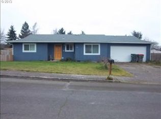 820 NE F St, Willamina, OR