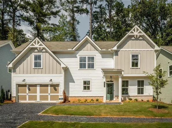 3804 Cottage Cir, Clarkston, GA 30021