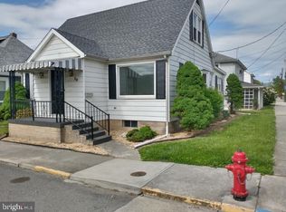 20 Pine St, Petersburg, WV