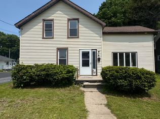 28 N Jefferson St W, Carthage, NY 13619