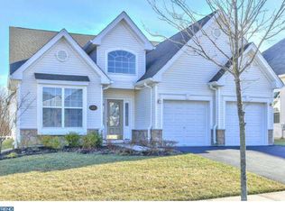77 Honeysuckle Dr, Manahawkin, NJ 08050