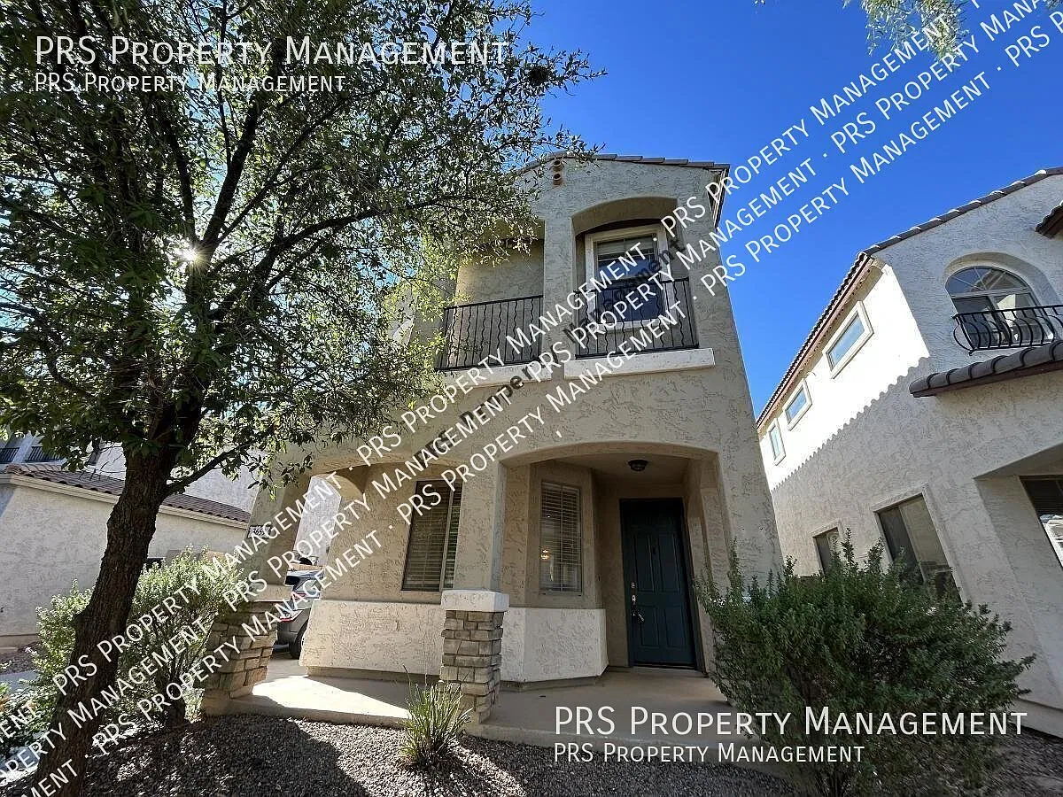 Gorgeous 2 Story Home In Gilbert — Photo 1