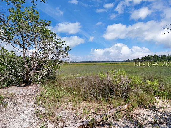 4th image of Bolan Hall Rd