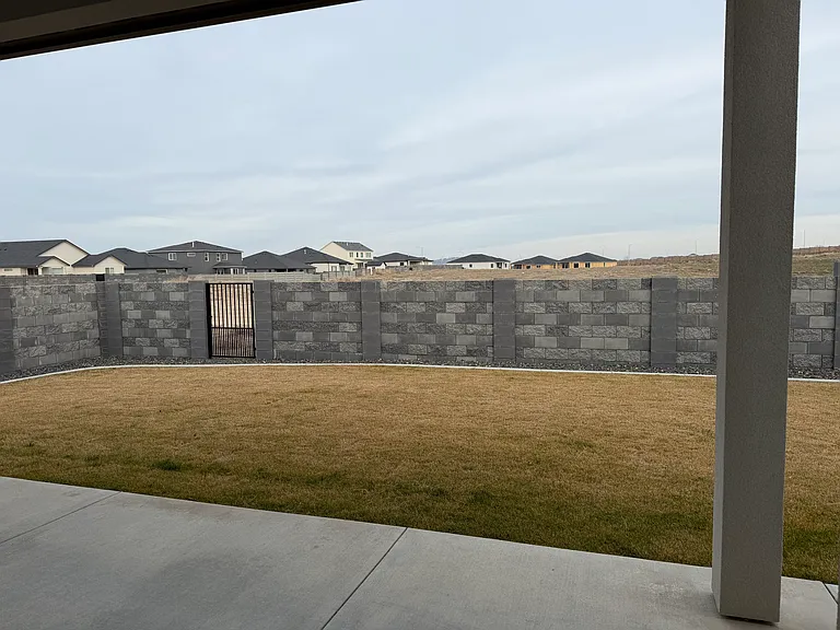 2940 Tarragon Ave — Photo 5