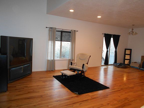 5th image of 10314 N Morgan Blvd