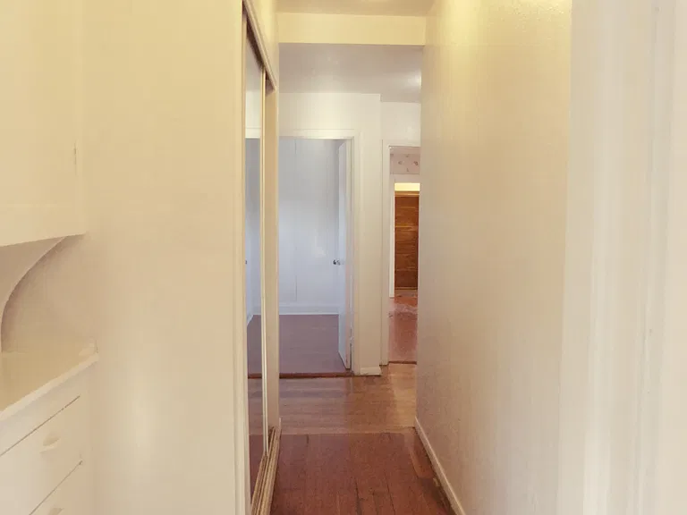 S King Rd — Photo 11