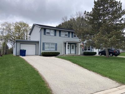 213 Summit DRIVE #215, Fredonia, WI, 53021
