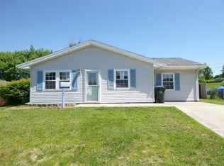 1581 Beatrice Dr, Dayton, OH 45424