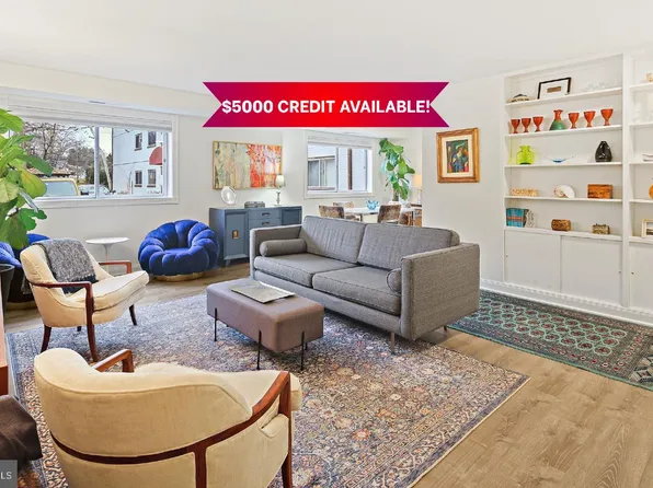 3355 University Blvd W #T-2, Kensington, MD 20895