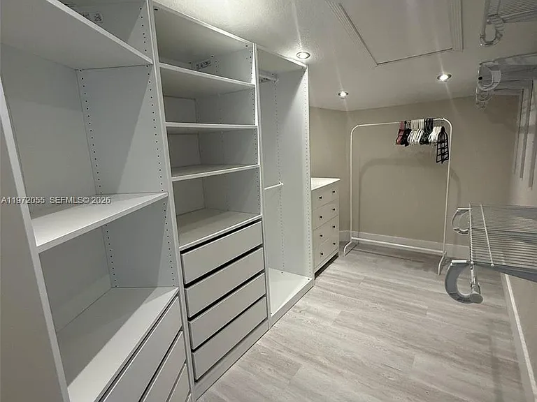 1607 SW 157th Ave — Photo 41