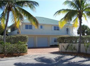 16606 Holly Ln, Sugarloaf Key, FL 33042