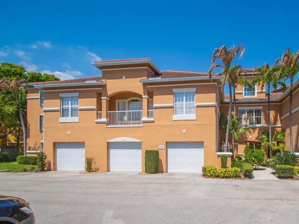 5020 Fairways Cir Unit 202, Vero Beach, FL 32967