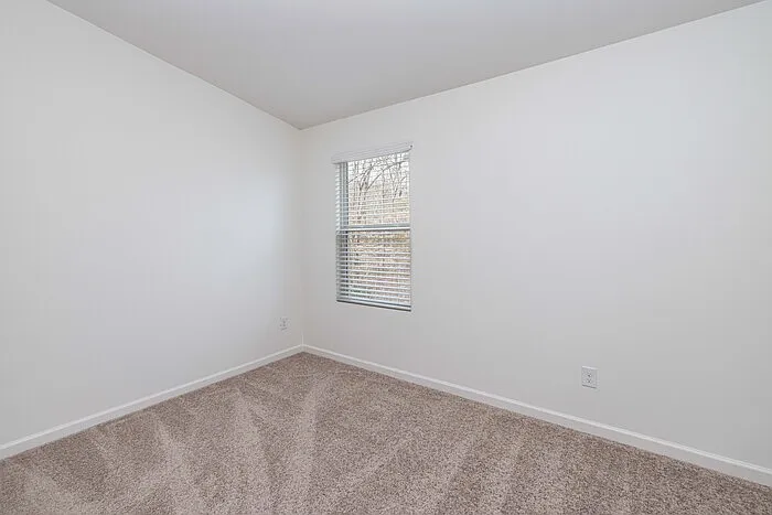 2819 Grace Green Ct — Photo 12