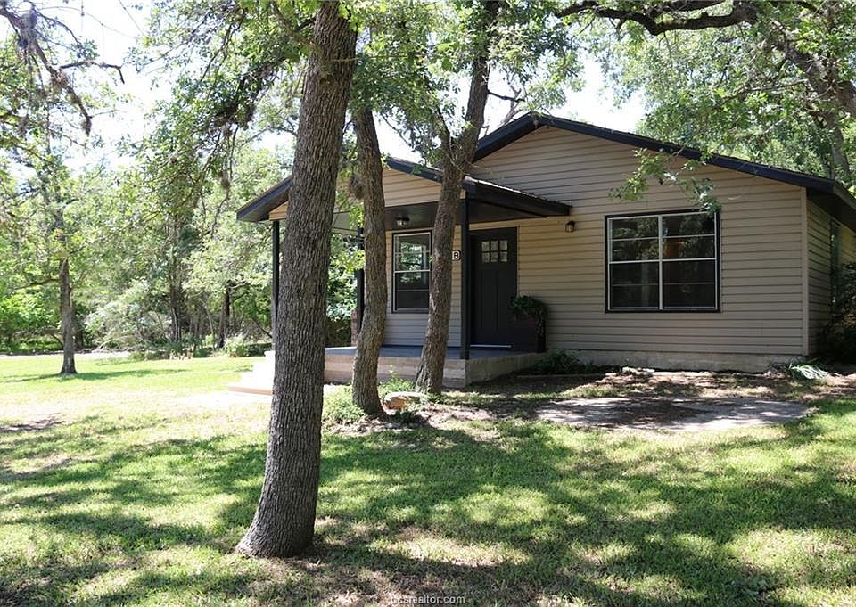 1st image of 110 Parkview Dr