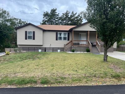 214 South, Hollister, MO, 65672