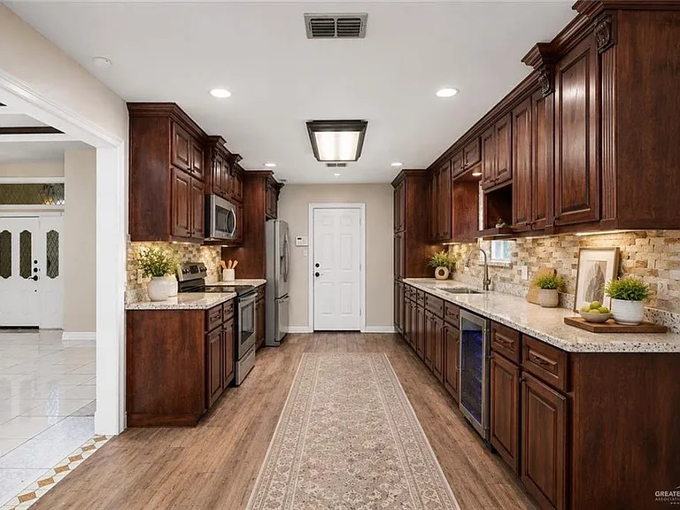 3013 Flamingo Ave — Photo 4