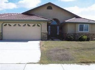 472 Molly Ct, Shafter, CA 93263