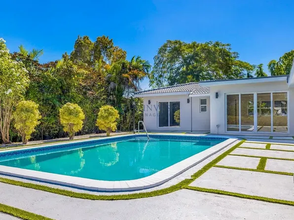 565 NE 105th St, Miami Shores, FL 33138