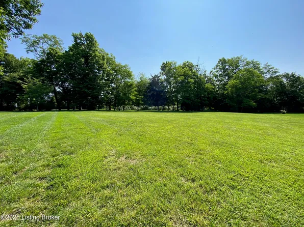 520 Foxwood Ct, Shelbyville, KY 40065