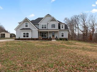 1136 Carney Winters Rd, Ashland City, TN 37015