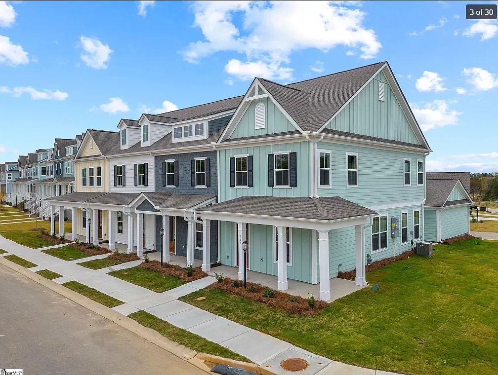3 bed, 2.5 bath, 1512 sqft, $2,235 — Photo 1