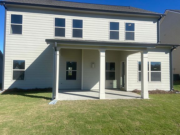 4th image of 4688 Silver Oak Dr SW