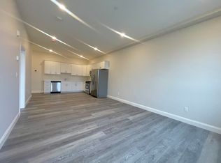 5 Fremont St #303, Winthrop, MA 02152