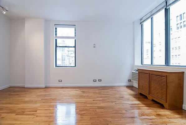 Rented by WAM Partners - William Moses Co. | media 33