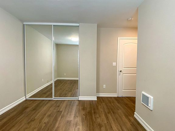 5th image of 3622 43rd St