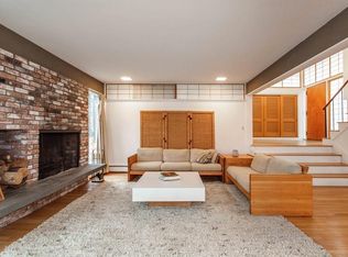 47 Barney Hill Rd, Wayland, MA 01778