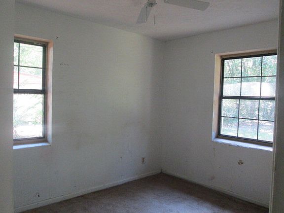 5th image of 2320 Sterling Pl