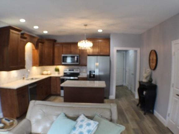 3rd image of 5 Sentiment Way Suite B