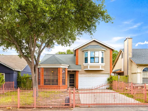 5966 CATALINA SUNRISE DR, San Antonio, TX 78244