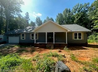 322 W Greensboro Chapel Hill Rd, Snow Camp, NC 27349