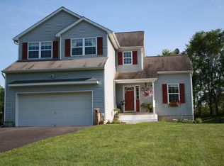 6 Mares Ln, Gardiner, NY 12525