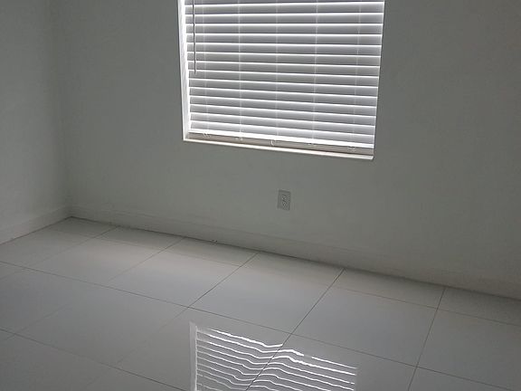 5th image of 14833 SW 65th Ter