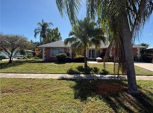 154 SE Selva Ct, Port Saint Lucie, FL 34983