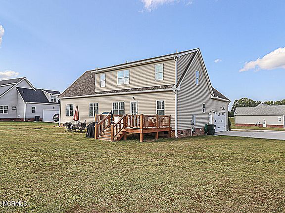 4th image of 3783 Middleton Drive