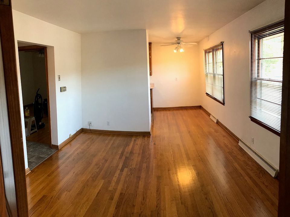 1st image of 519 Glenwood Dr #4