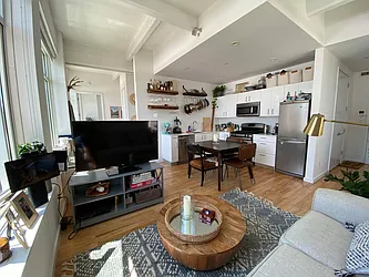 Rented by Triumph Property Group