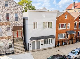 1725 W 18th Pl #2B, Chicago, IL 60608