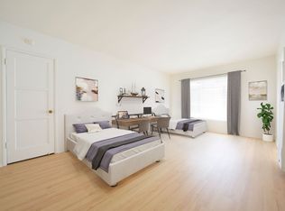 729 Gayley Ave APT 204, Los Angeles, CA 90024