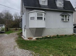 1115 Frontage Dr, Moundsville, WV 26041