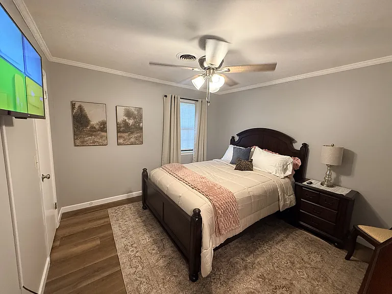 1803 Thomas Ln #B — Photo 39