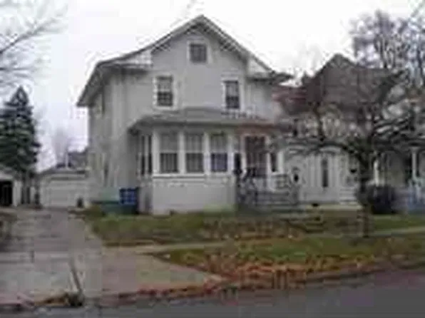 1311 1st St, Jackson, MI 49203