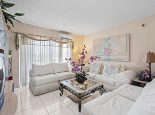 4174 Inverrary Dr APT 413, Lauderhill, FL 33319